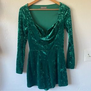 UO emerald green crushed velvet romper size medium nwot